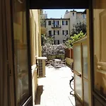 Delle Camelie 2* Firenze